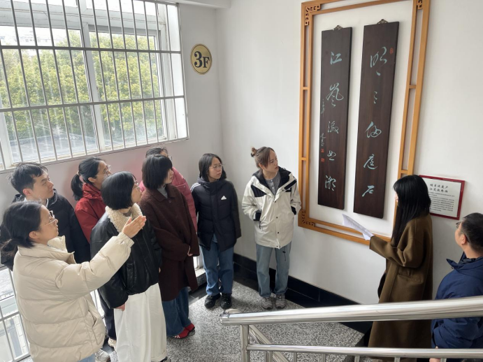 赏楹联 扬清风 砺初心——市审计局举办楹联鉴赏暨青年干部讲解培养活动